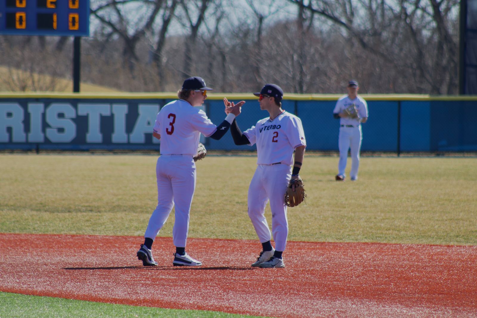 V-Hawks Drop Non-Conference Game on the Road